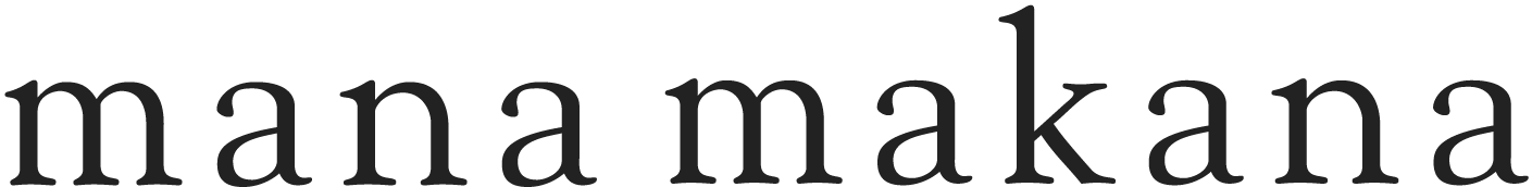 mana makanaのロゴです